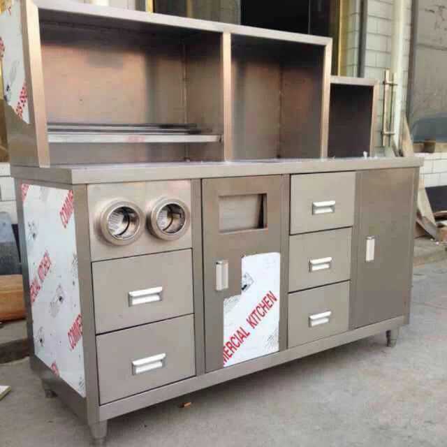 歐式候（hòu）車（chē）亭